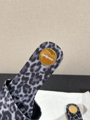 SL CARLYLE LEOPARD SLIPPERS BLACK-WHITE CANVAS