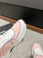 CLASSIC TRAINER IN LIGHT PINK MIX WHITE FABRIC