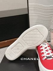 LACE-UP SNEAKERS IN CHERRY RED CANVAS