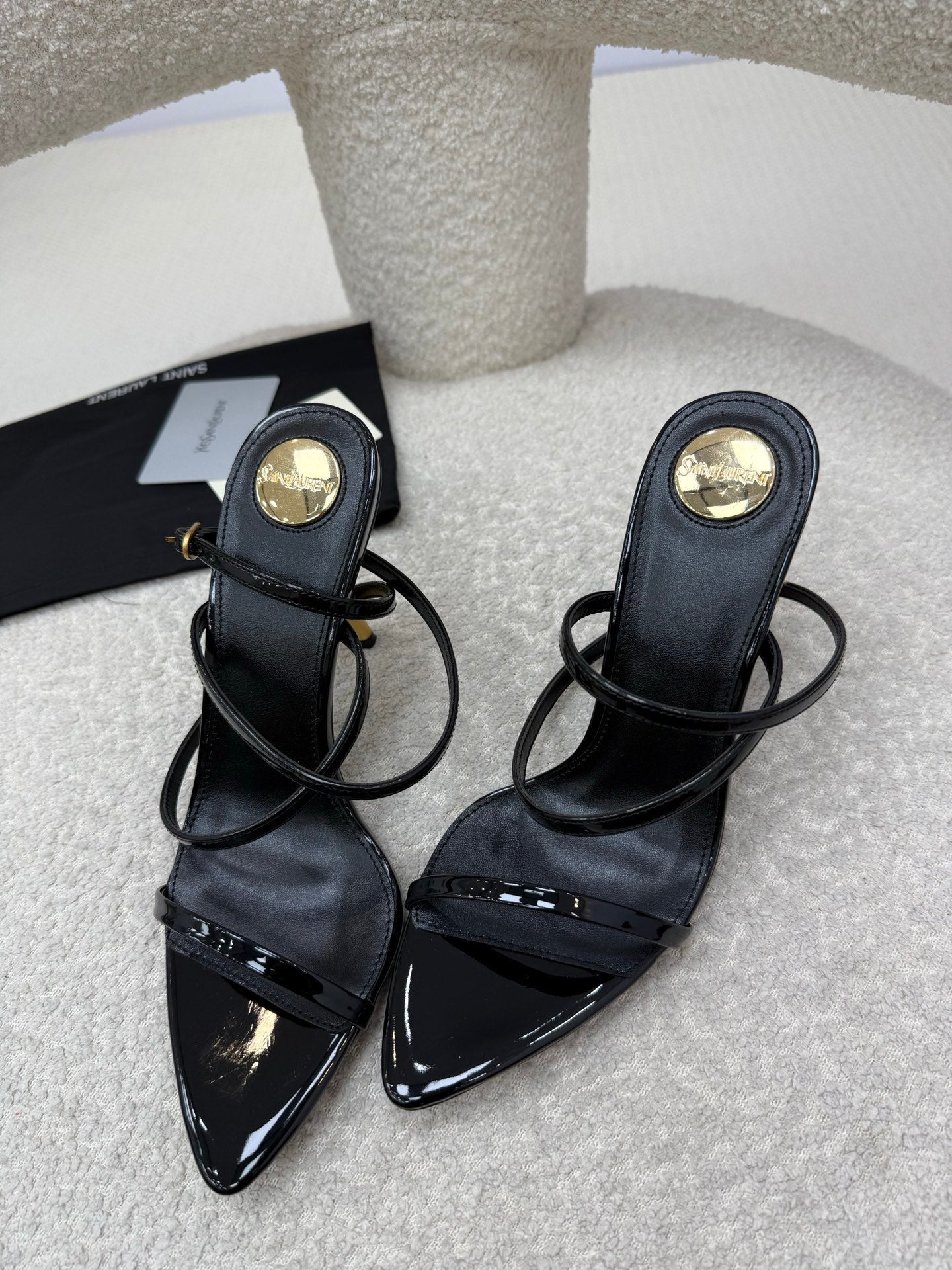 YSL 25S STRAPPY HIGH-HEEL SANDALS 95 MM IN BLACK SHINY LAMBSKIN