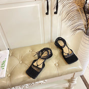 STRETCH LACE-UP FLAT SANDAL IN BLACK METALLIZED MESH AND LEATHER