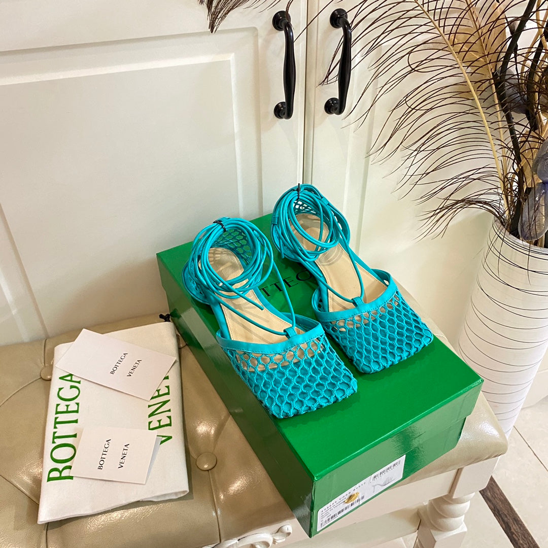 STRETCH LACE-UP FLAT SANDAL IN CERULEAN BLUE METALLIZED MESH AND LEATHER