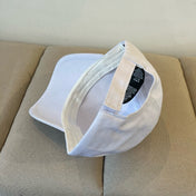 BASEBALL HAT IN WHITE COTTON 672896