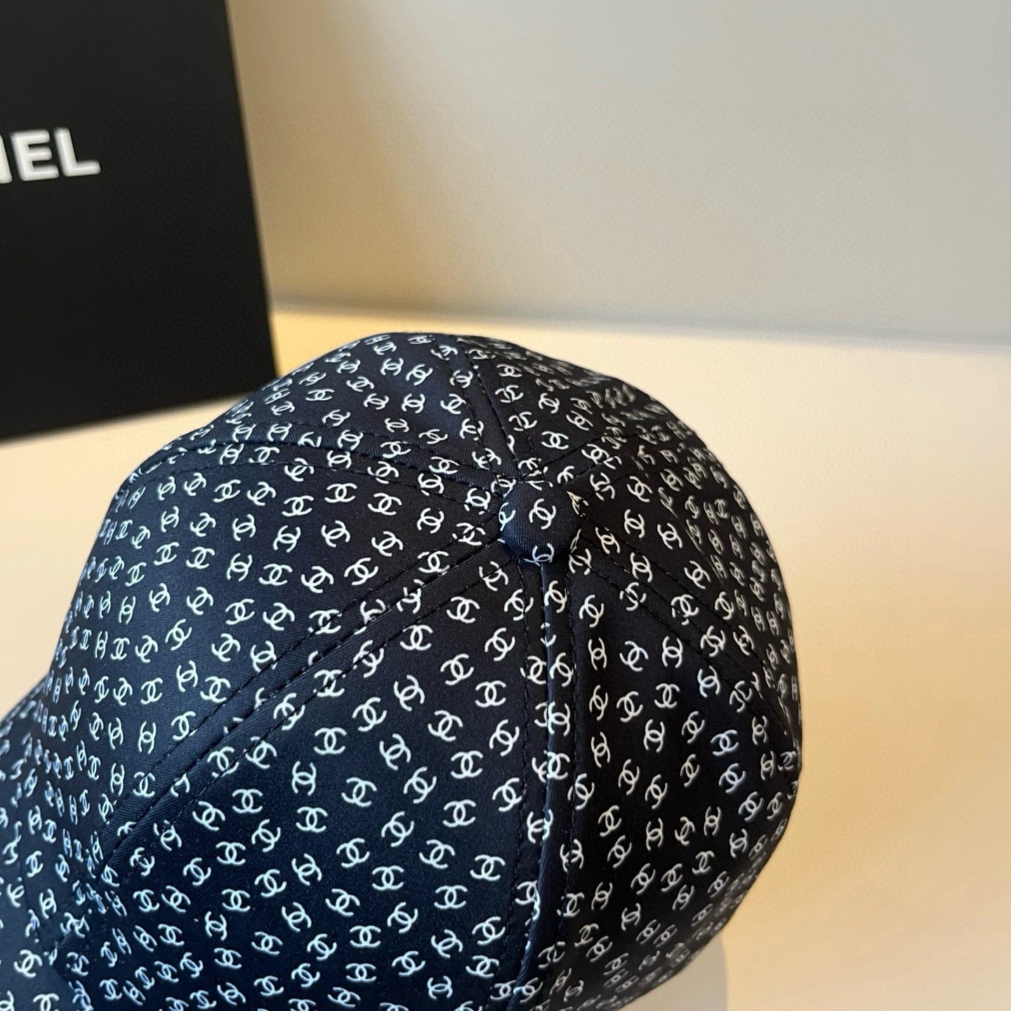 BASEBALL HAT IN BLACK 672900