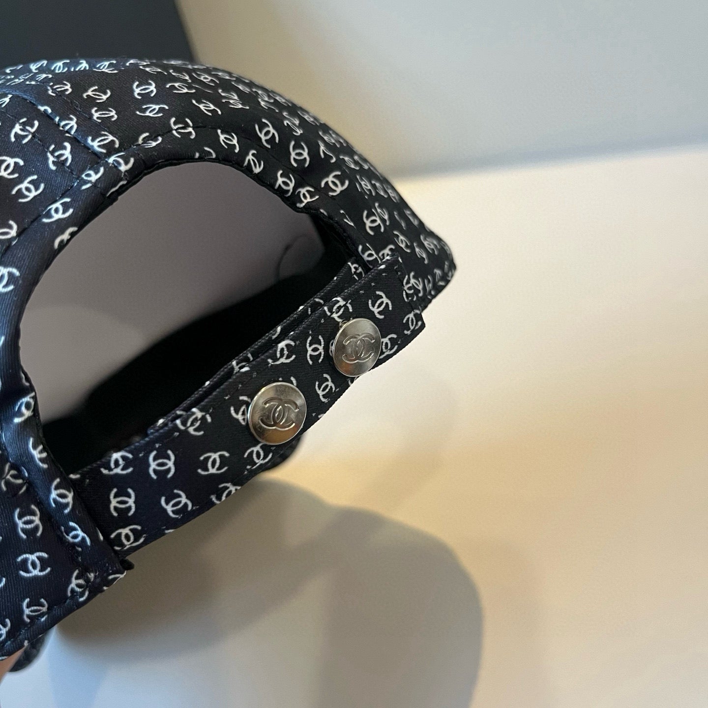 BASEBALL HAT IN BLACK 672900