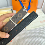 PRETTY LV 30MM REVERSIBLE BELT IN BLACK CALFSKIN SILVER HARDWARE