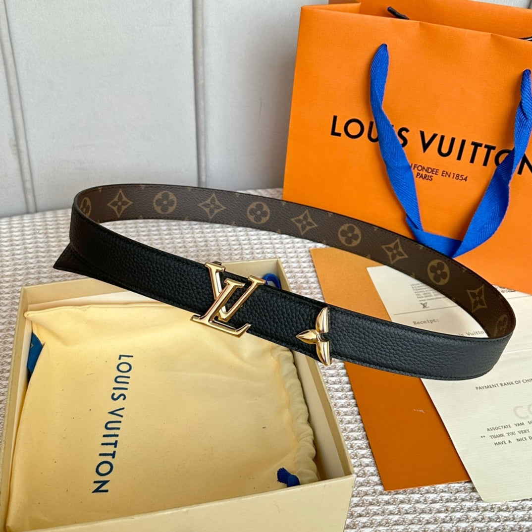 PRETTY LV 30MM REVERSIBLE BELT IN BLACK CALFSKIN GOLD HARDWARE