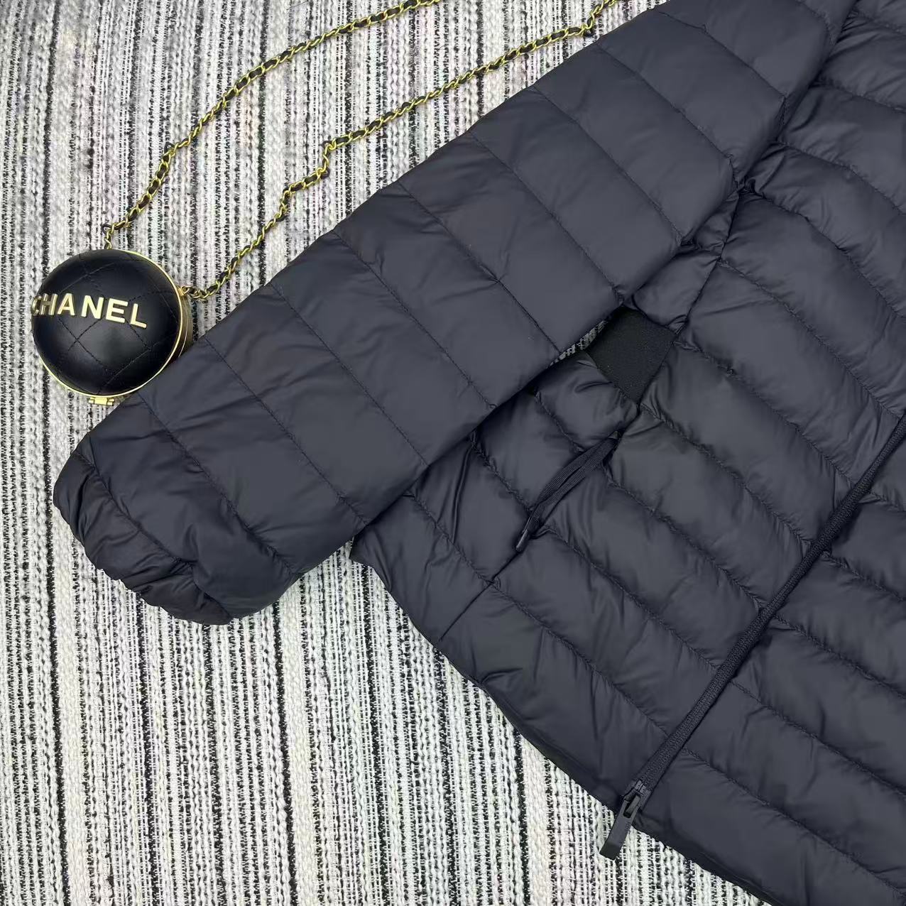 MONCLER 25S JACKET IN BLACK 005