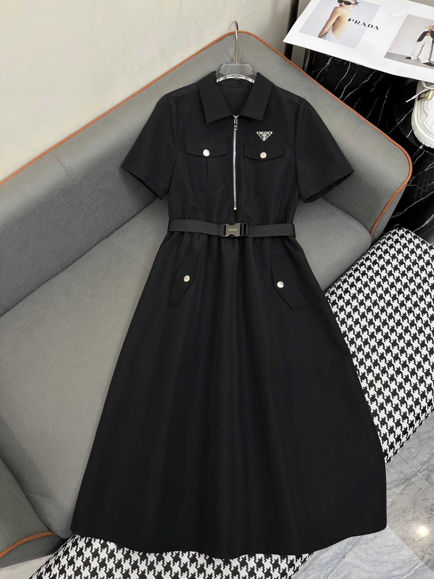 SHIRT DRESS WITH ZIP-UP COLLAR AND BELT