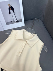 MATCHING SET WITH SLEEVELESS TOP AND SHORT SKIRT