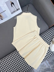 MATCHING SET WITH SLEEVELESS TOP AND SHORT SKIRT