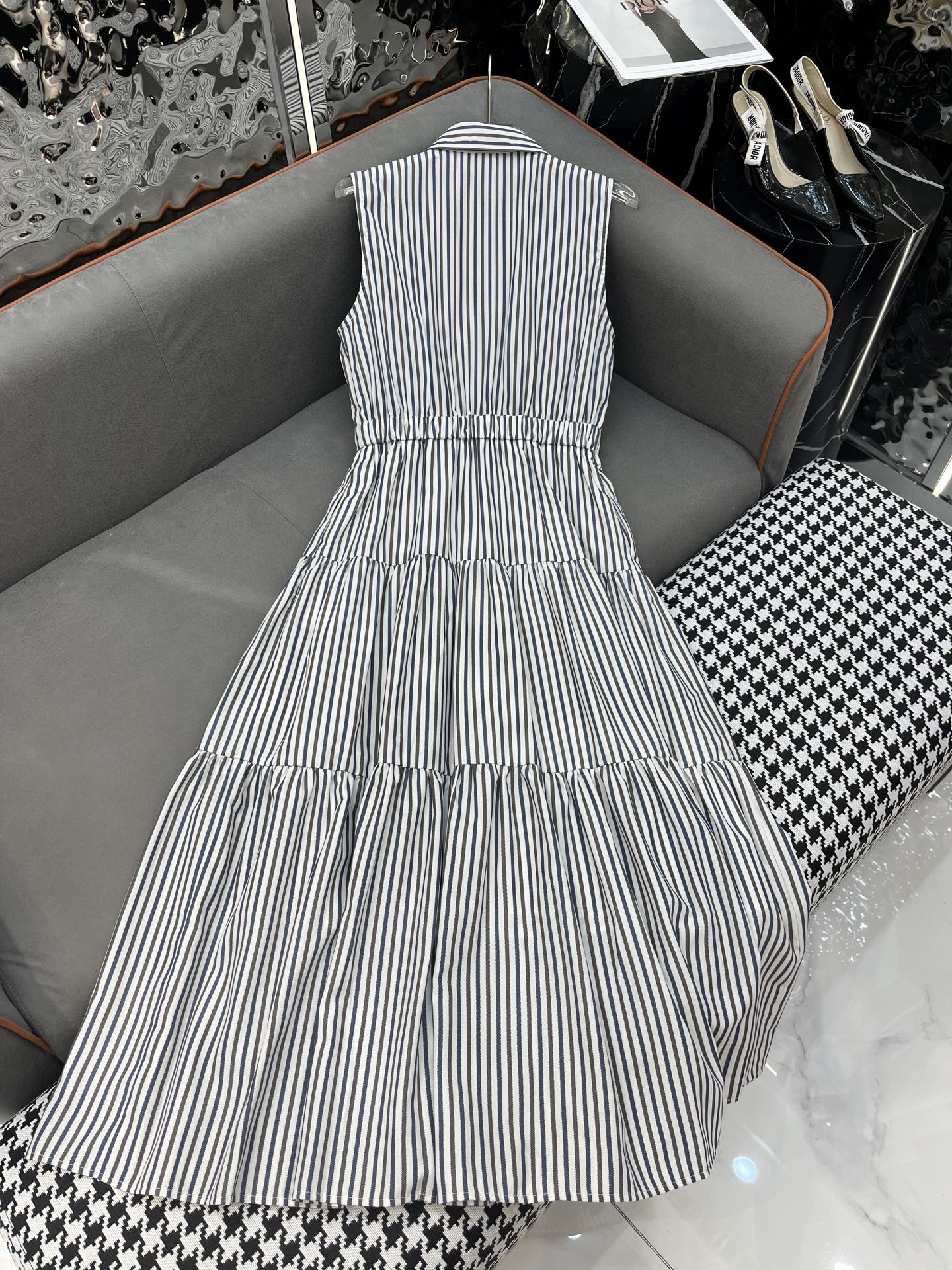 SLEEVELESS STRIPED SHIRT DRESS