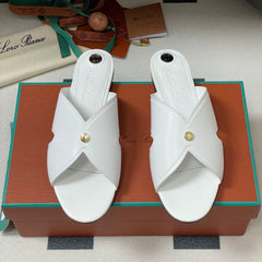 LP CLASSIC CROSS-STRAP SANDALS 25S IN WHITE LAMBSKIN