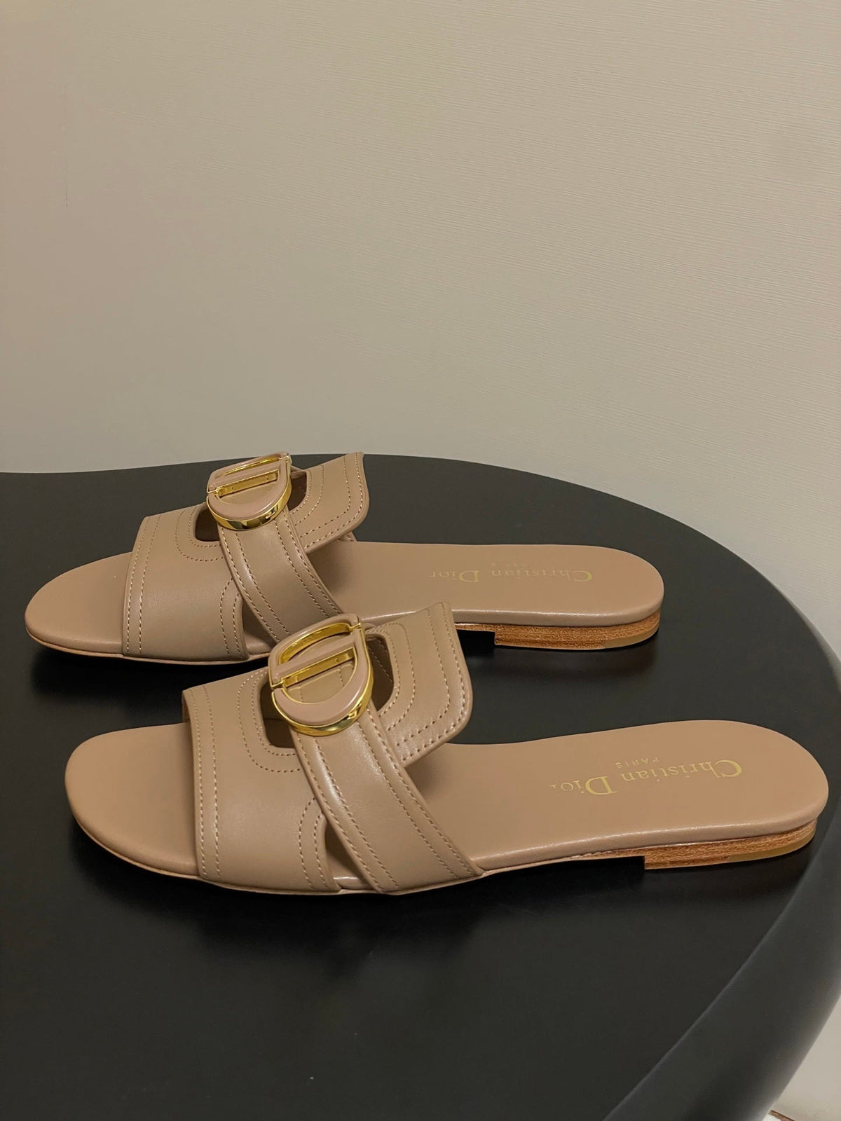 DIOR CLASSIC MONTAIGNE SANDALS 25S IN BROWN LAMBSKIN WITH CD LOGO