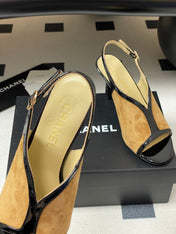 CC HIGH HEELS 85MM IN BROWN AND BLACK SUEDE