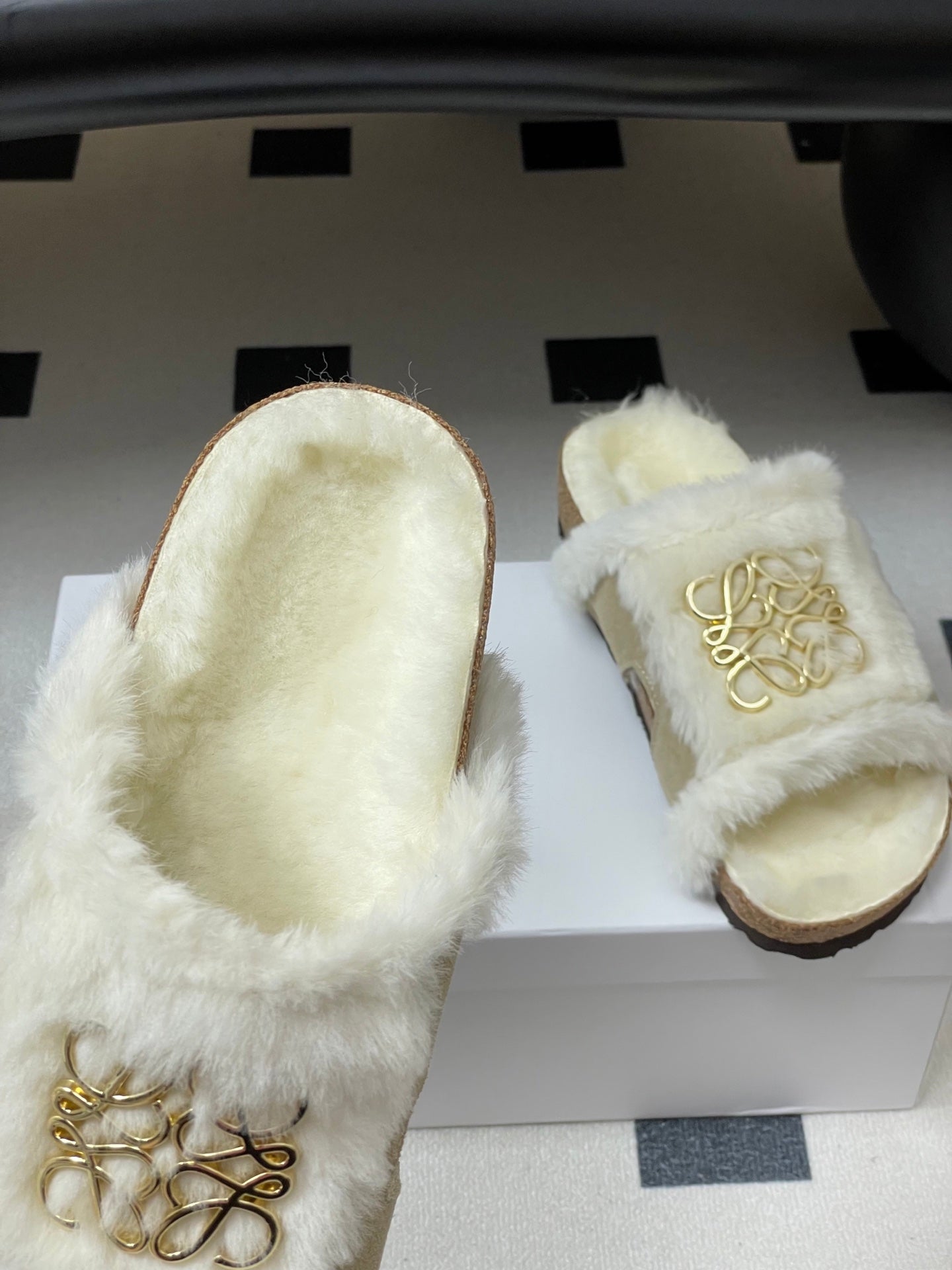 LOEWE X BIRKENSTOCK SLIPPERS WHITE GRAY FUR