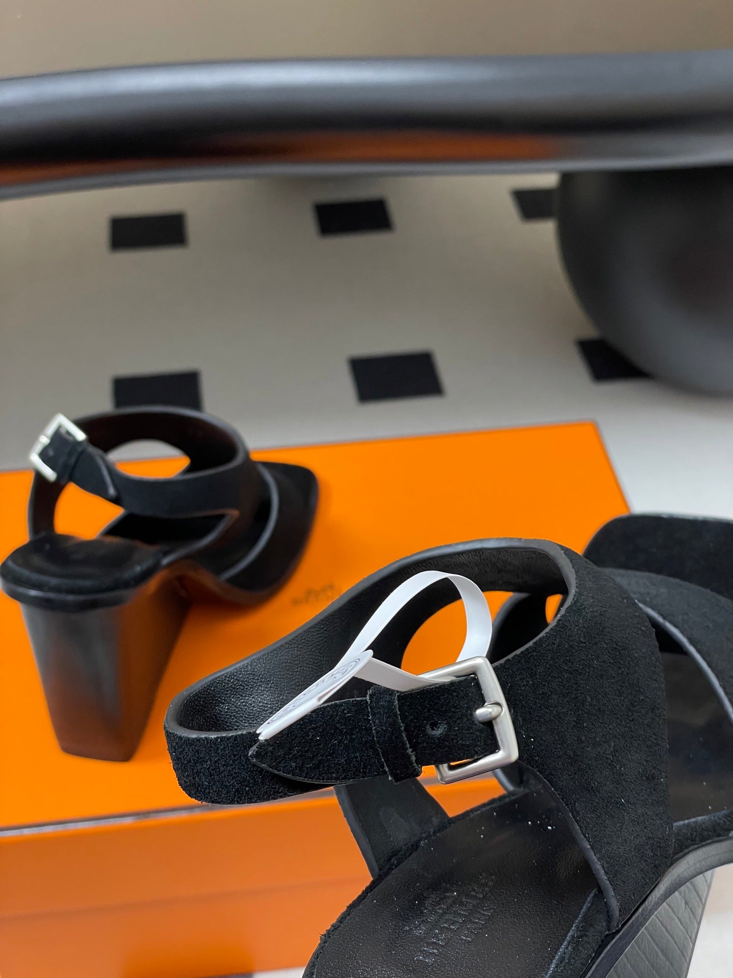 HM 25S KALYA WEDGE SANDAL 100 MM IN BLACK SUEDE