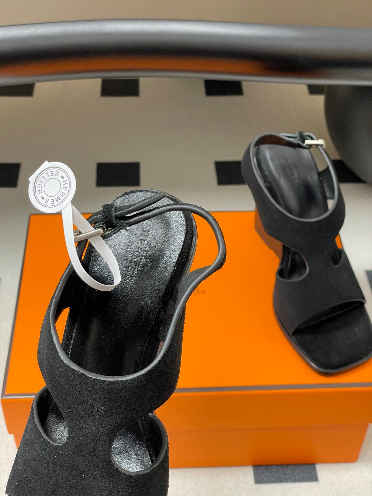 HM 25S KALYA WEDGE SANDAL 100 MM IN BLACK SUEDE