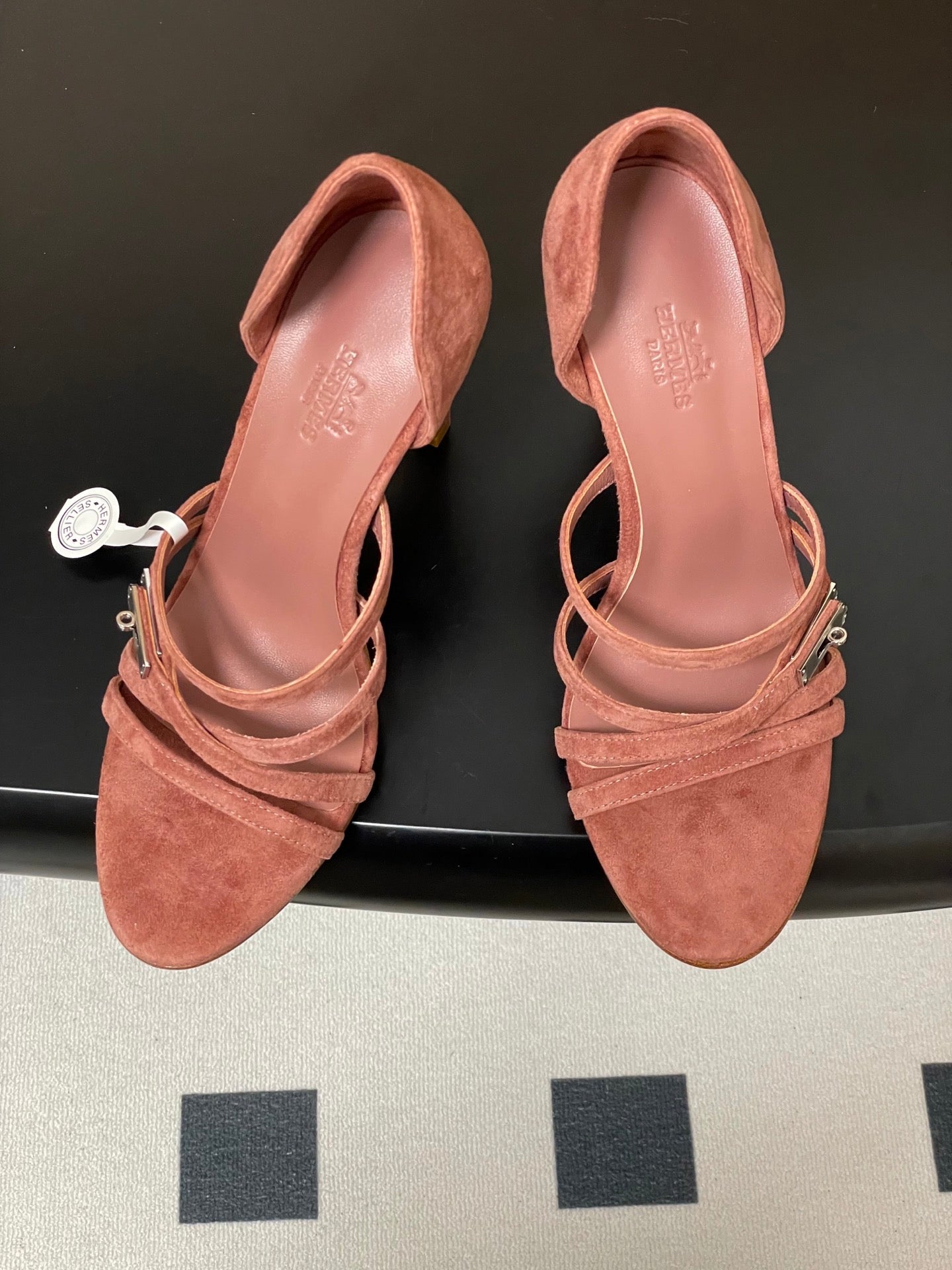 HM 25S HIGH-HEEL SANDAL 105 MM IN PEACHY PINK SUEDE