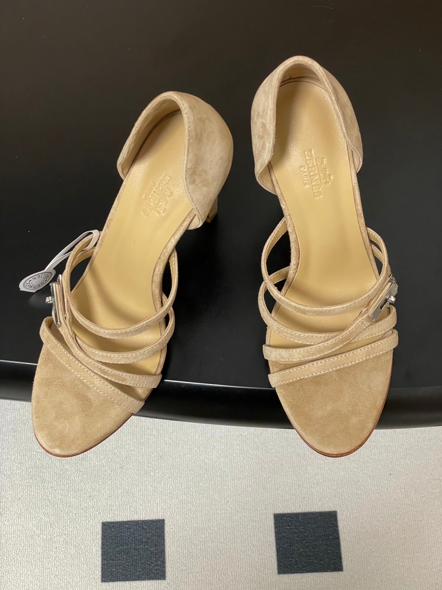 HM 25S HIGH-HEEL SANDAL 105 MM IN BEIGE SUEDE