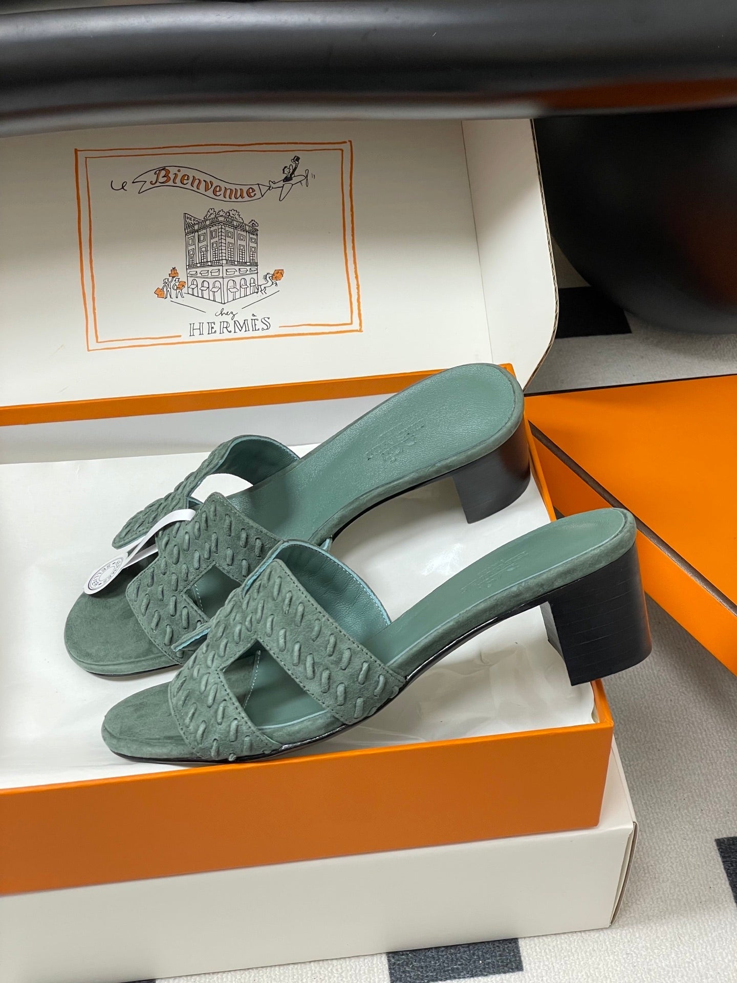 HM 25S ORAN HIGH‑HEEL SANDAL IN MUTED MINT GREEN SUEDE AND LAMBSKIN