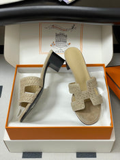 HM 25S ORAN HIGH‑HEEL SANDAL IN BEIGE SUEDE AND LAMBSKIN