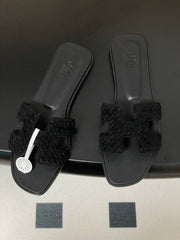 HM 25S ORAN SANDAL IN BLACK SUEDE AND LAMBSKIN