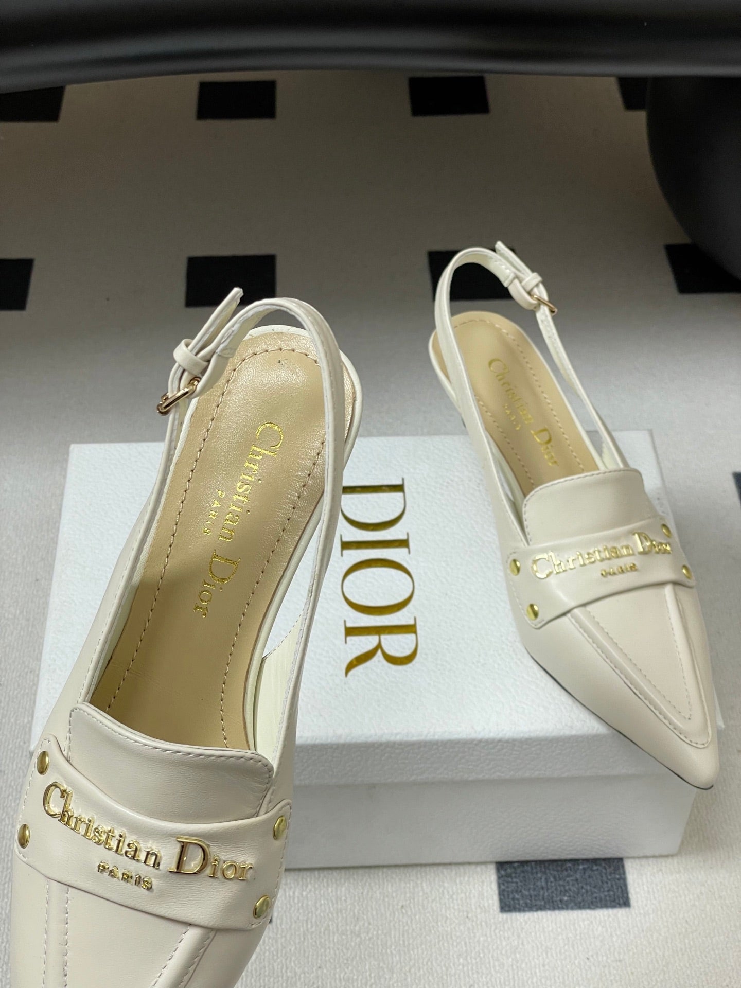 DIOR 25S BOY SLINGBACK HIGH HEELS 50 MM IN WHITE LAMBSKIN