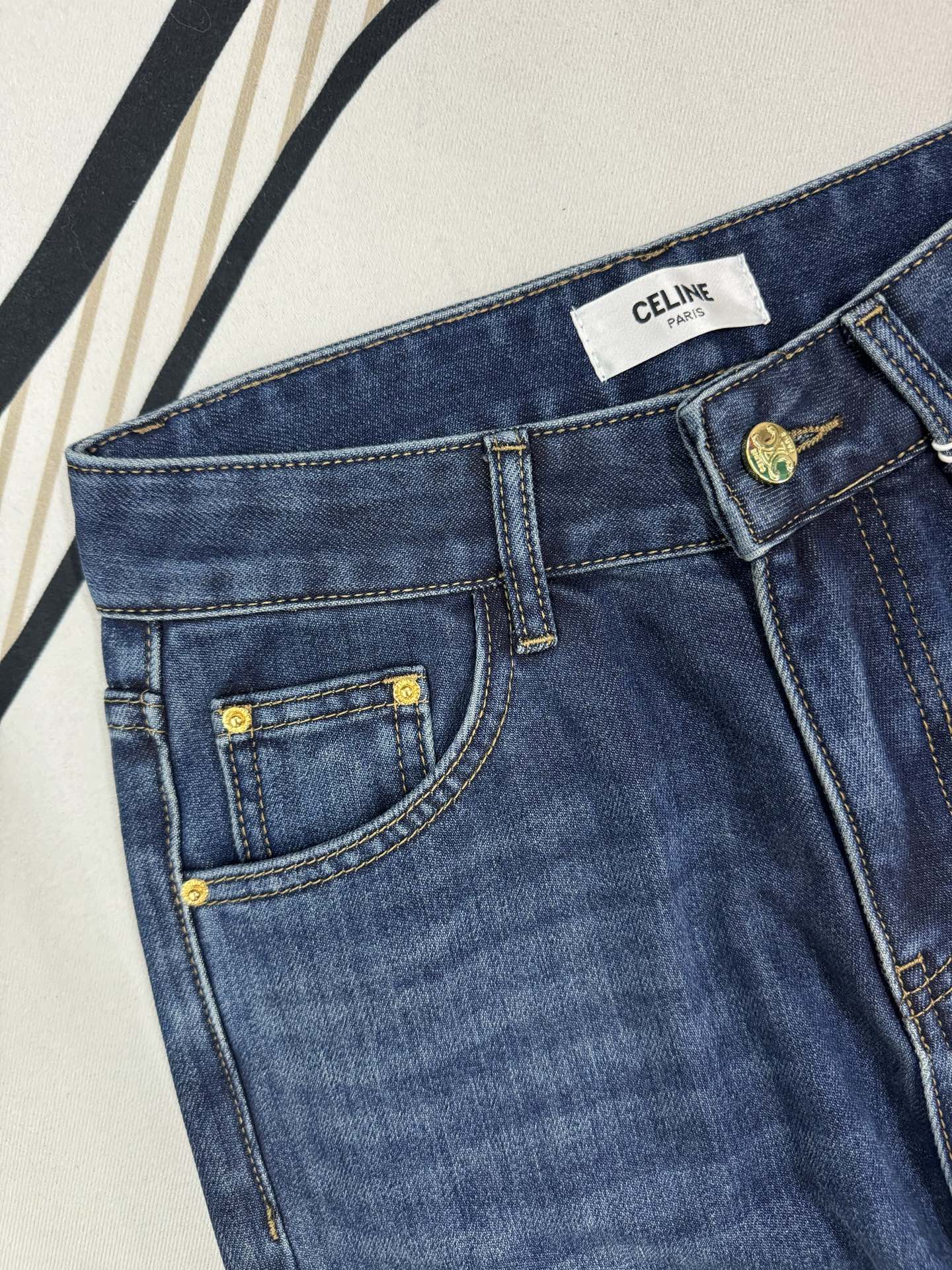 CELINE 25S JEANS 0127