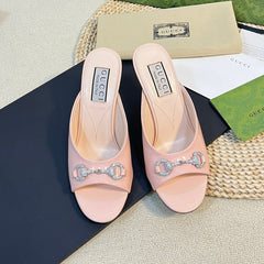 GG  Women's Horsebit mid-heel slide sandal in glossy Rose Pink