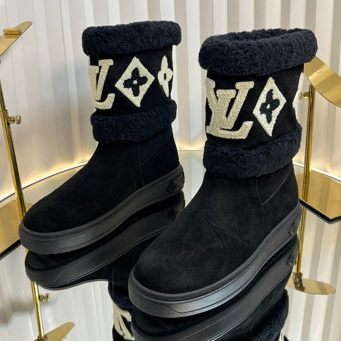 SNOWDROP FLAT ANKLE BOOTS IN BLACK SUEDE