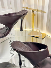 LOEWE 26S HEELED THONG SANDALS 90 MM IN DARK BROWN CALFSKIN