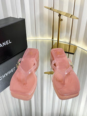 CHANEL 26S TRANSPARENT THONG SANDALS IN PASTEL PINK PVC