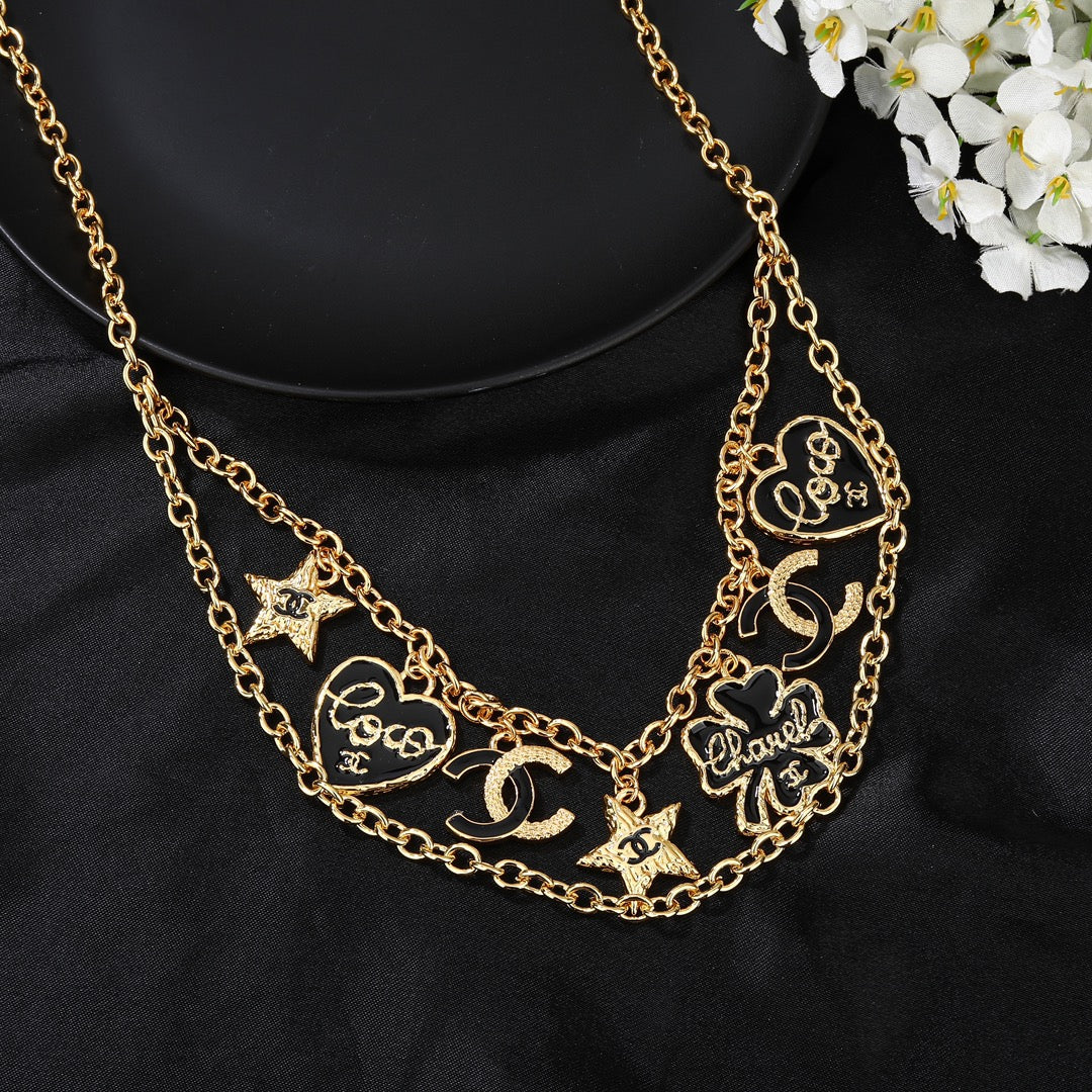 CHANEL 25S GOLD CHAIN BELT 611795