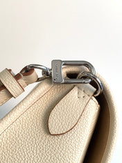 BUCI BAG 24 IN QUARTZ WHITE EPI GRAIN COWHIDE