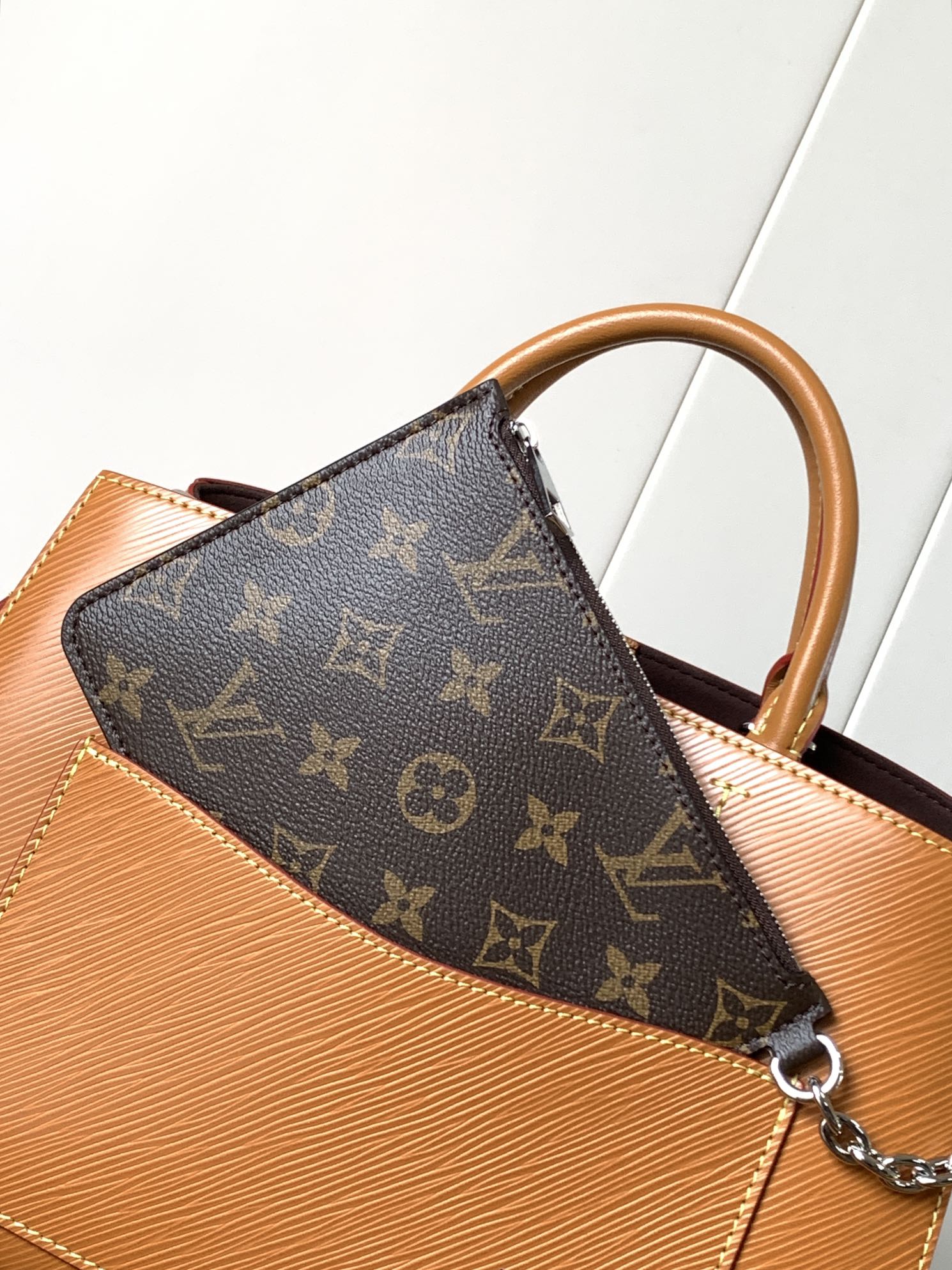 MARELLE TOTE BB BAG 30 IN BRONZE BROWN EPI GRAIN COWHIDE LEATHER