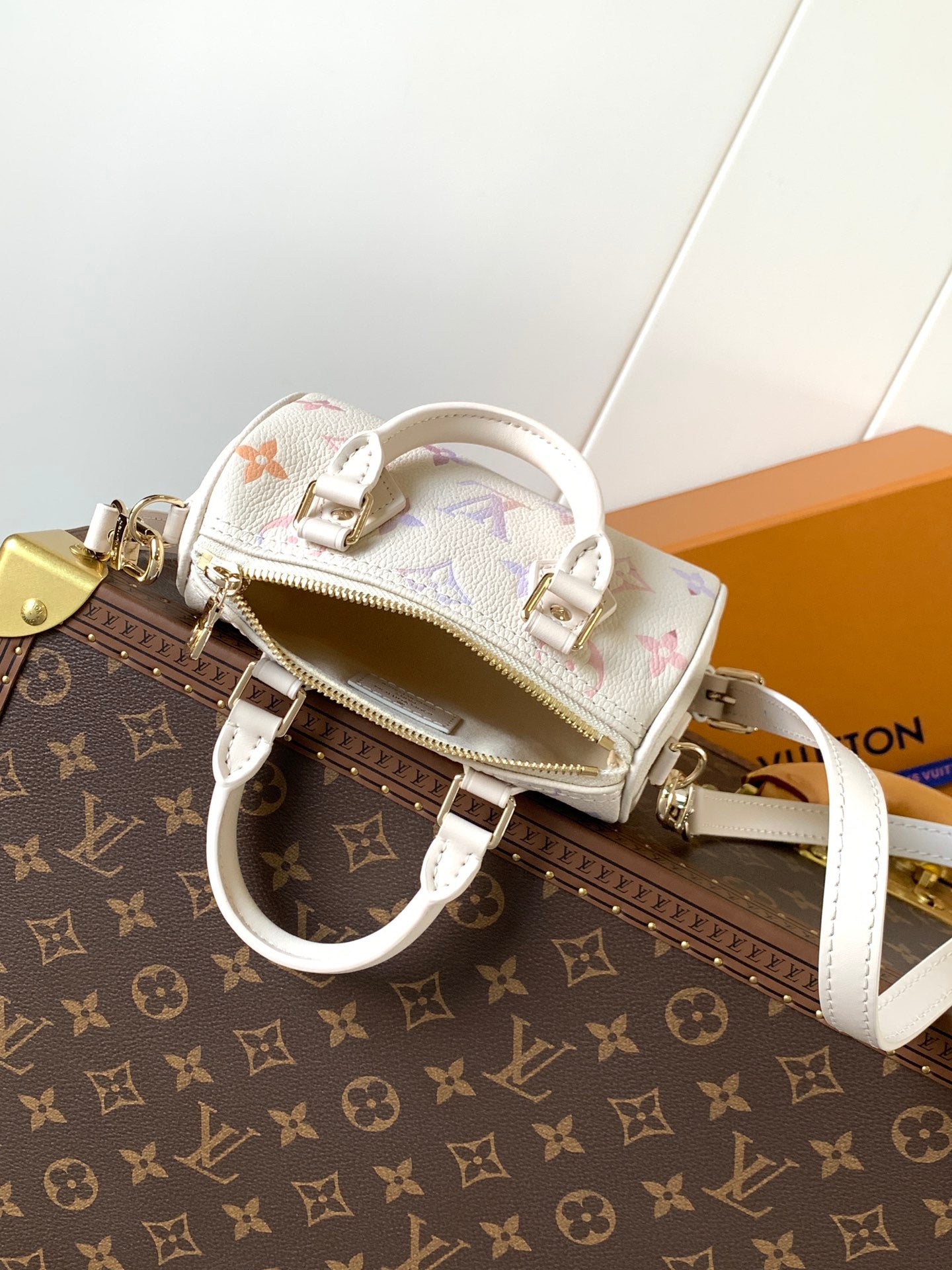 LV 25S NANO SPEEDY 16 IN BEIGE DREAM EMBOSSED TEXTURED CALFSKIN