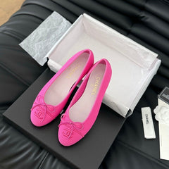CLASSIC BALLET FLATS BRIGHT PINK LAMBSKIN