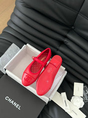 MARY JANE SHOES IN ROSE RED LAMBSKIN