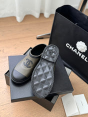 SHORT BOOTS IN MOCHA BROWN MIX BLACK RUBBER