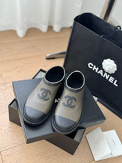 SHORT BOOTS IN MOCHA BROWN MIX BLACK RUBBER