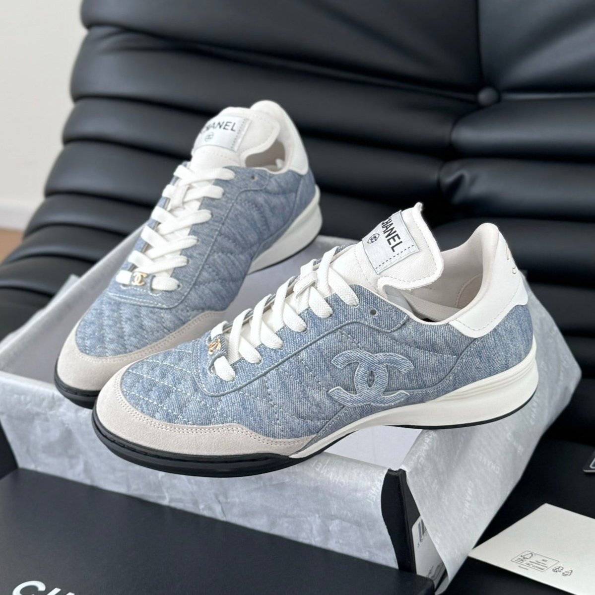 CC SNEAKER IN LIGHT BLUE MIX WHITE EMBROIDERED LAMBSKIN