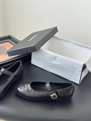 BALLET IN BLACK SEQUINS