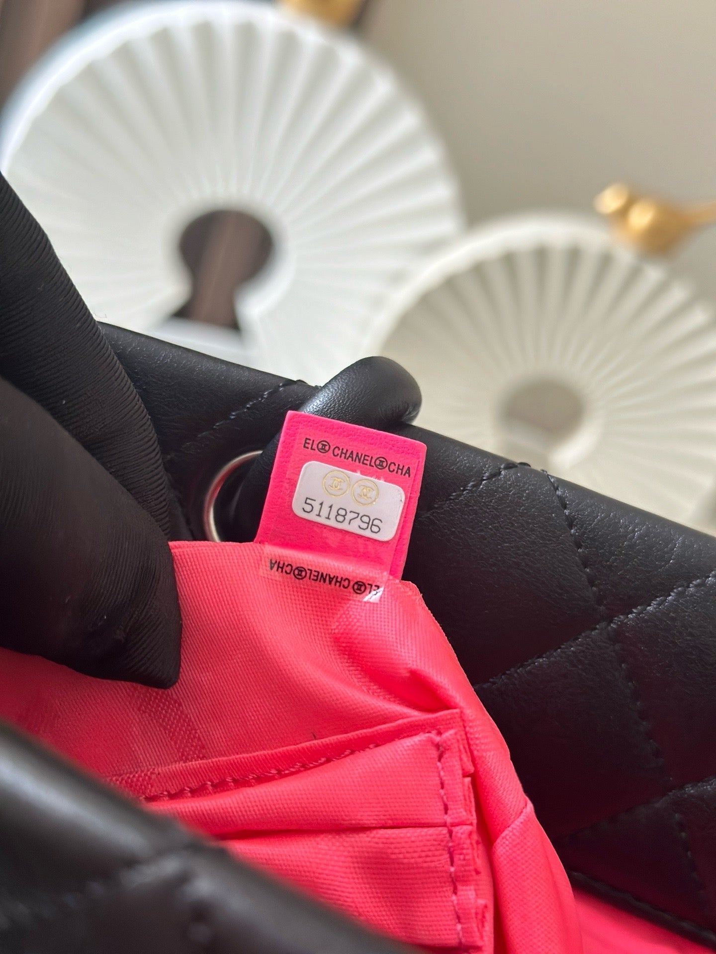 CHANEL 25S CAMBON LIGNE TOTE BAG 24 IN BLACK MIX WHITE CALFSKIN STYLE 1