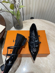 POINTED-TOE TRIPLE-STRAP BALLET FLAT IN BLACK PATENT CALFSKIN