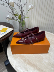 POINTED-TOE TRIPLE-STRAP BALLET FLAT IN BURGUNDY RED PATENT CALFSKIN