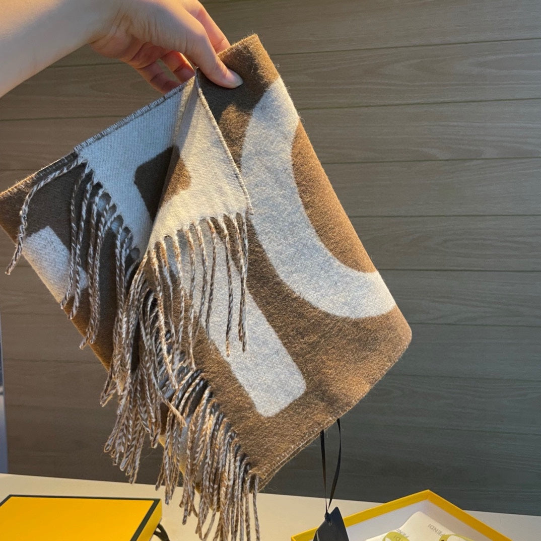 FF 185 CM SCARF IN CARAMEL BROWN MIX WHITE CASHMERE AND WOOL