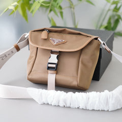 MEDIUM FLAP BAG 20 IN CIDER BROWN RE-NYLON