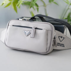 SHOULDER BAG 22 IN LIGHT GREY RE-NYLON BLACK STRAP