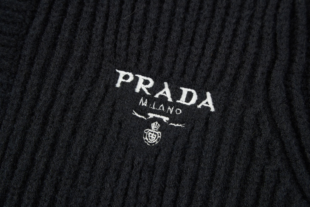 PRADA CARDIGAN STYLE 152